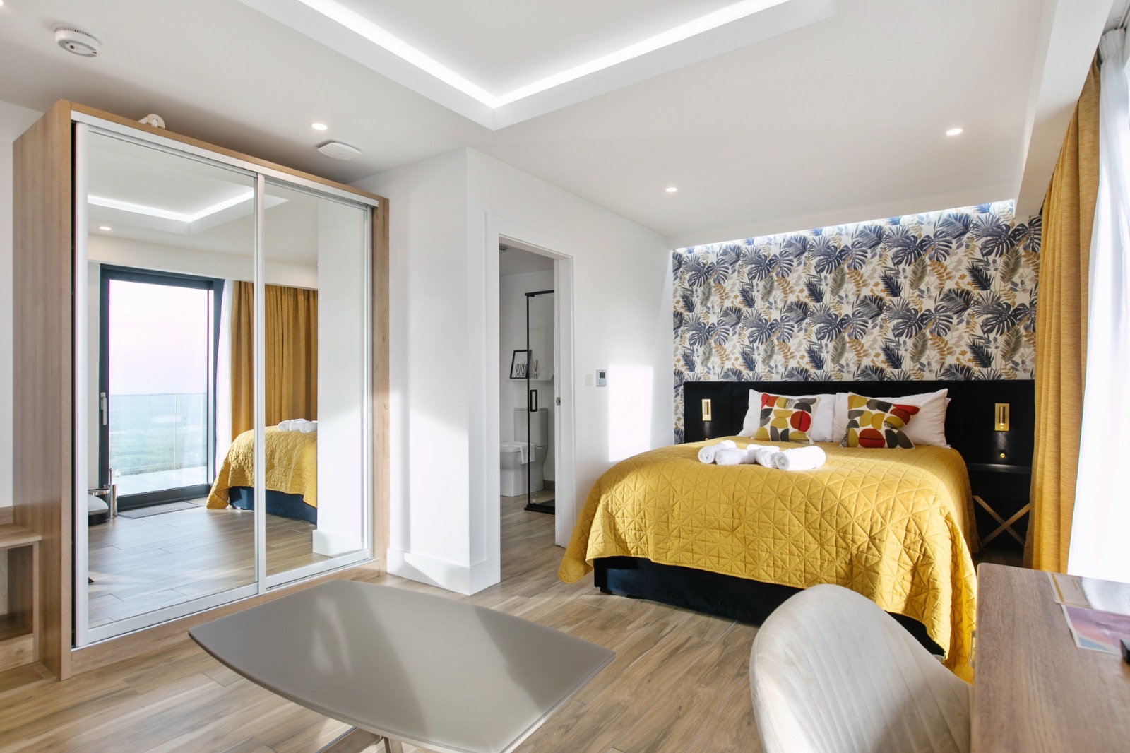 The Wylies Balcony Suite